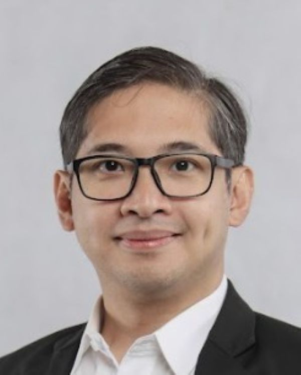 Portrait of Jor-el Soyangco